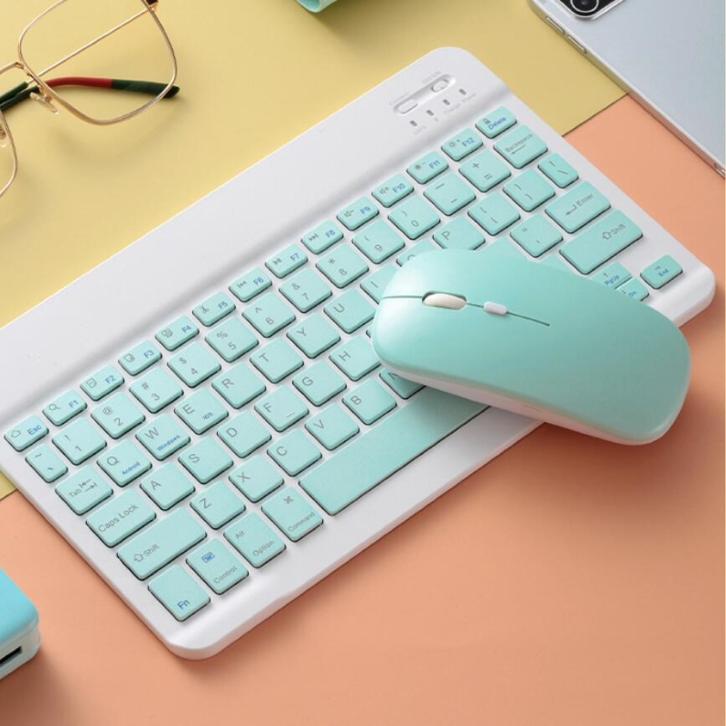Ultra-Slim Bluetooth Keyboard  - Desk Setup Ipad incelemesi ve fiyatı