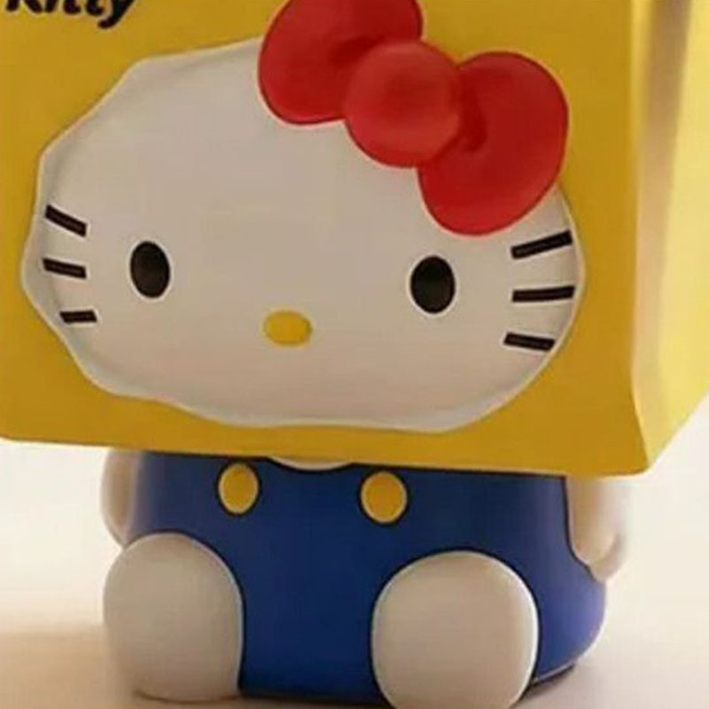 Creative Hello Kitty Figure Ch - Desk Setup Apple incelemesi ve fiyatı