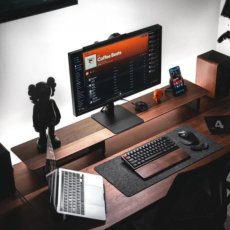 Solid Walnut Monitor Stand-Erg - Desk Setup Workspace incelemesi ve fiyatı